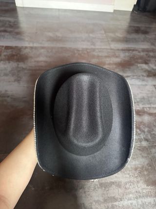 Sombrero de fiesta con pedrería