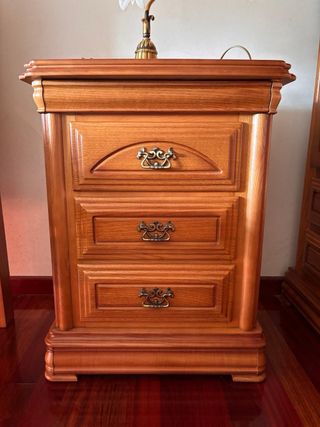 Dormitorio completo madera maciza