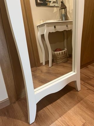 Specchio da terra bianco nuovo