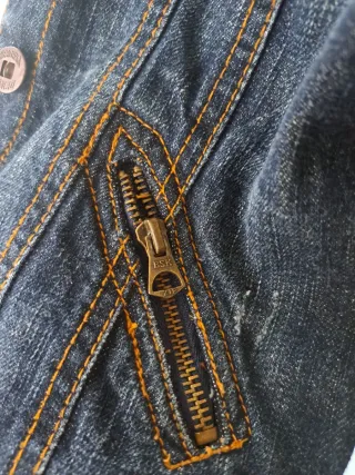 Blusão de ganga Bershka com capuz