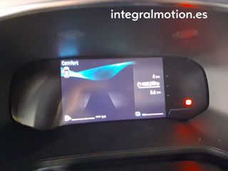 Mitsubishi Grandis 180 HEV Kaiteki