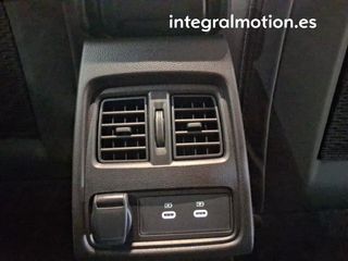 Mitsubishi Grandis 180 HEV Kaiteki