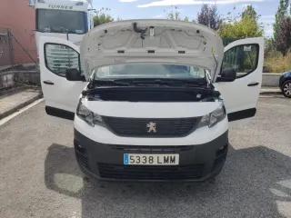 Peugeot Partner 2021