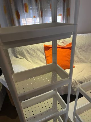Estantería apilable blanca