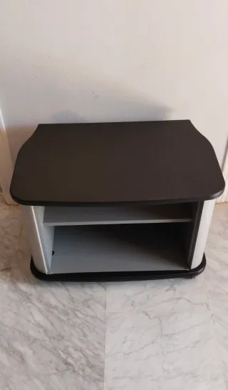 Mueble TV negro y gris