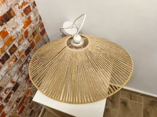 Lámpara de techo de cuerda beige