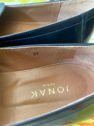 Scarpe lucide nere tg 37