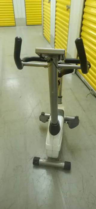 Bicicleta Estática BH Fitness