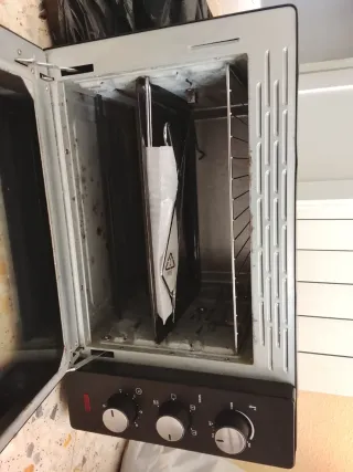 Horno Eléctrico Saivod Negro