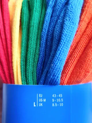 Adicolors. 5x premium rainbow socks.