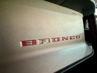 Ford BRONCO RAPTOR 424cv