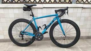 Bicicleta BH Ultralight RC Carbono Di2