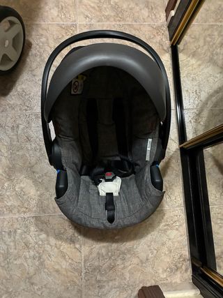 Carro Stokke gris