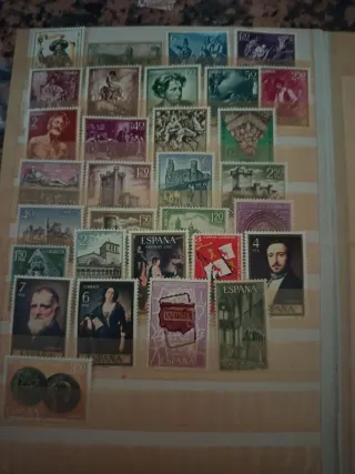 Clasificador Sellos España 550 Nuevos y sin repeti