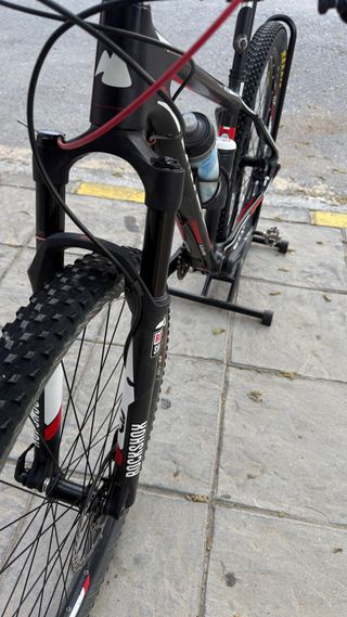 Bicicleta MMR Rakish Carbono talla M Usada