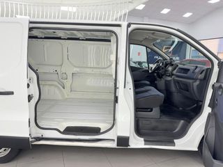 OPEL Vivaro 1.6CDTI 88kW 120CV Selective L2H1 2.9t