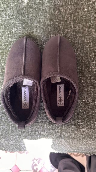 Zapatillas casa mule acolchadas grises
