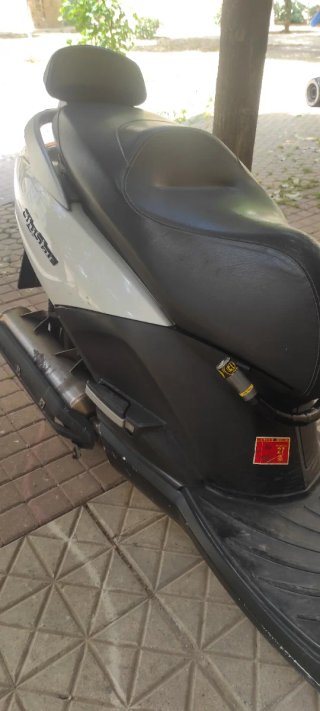 Peugeot 125 Scooter Blanca Automática