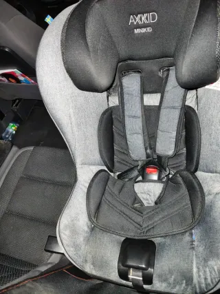 Silla coche Axkid Move Negra