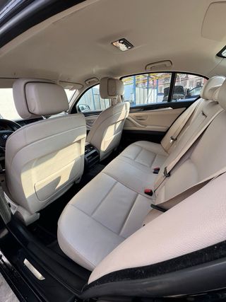 BMW 525d 218CV listo para usar impecable
