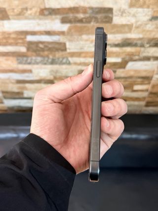 iPhone 15 Pro Max 256GB 89% de bateria