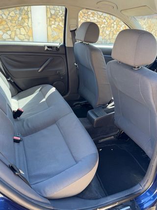 Volkswagen Passat 2004