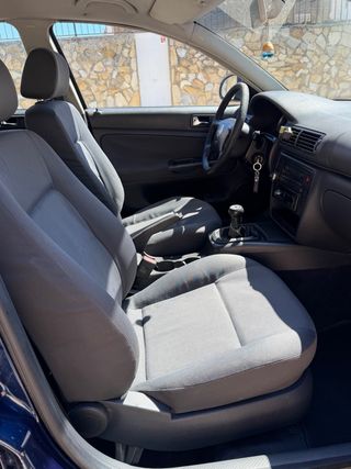 Volkswagen Passat 2004