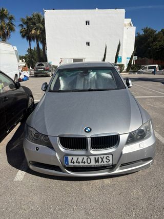 BMW 320i 2007