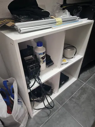 Estantería blanca 4 cubos madera
