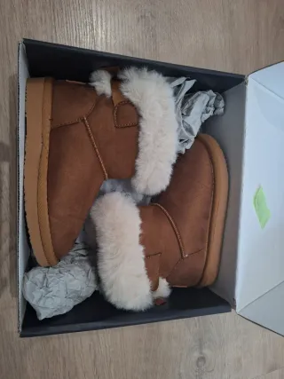 Botas niña Conguito marrones con pelo