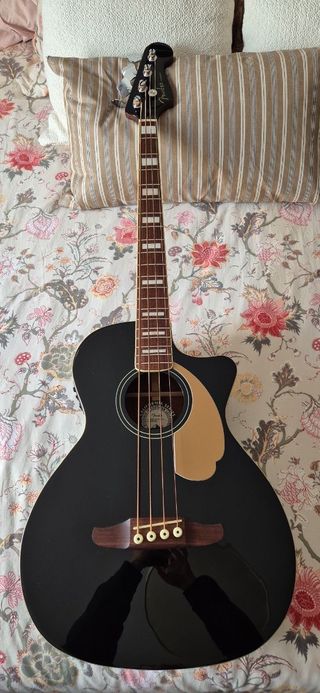 Bajo Electroacústico Fender Kingman Bass