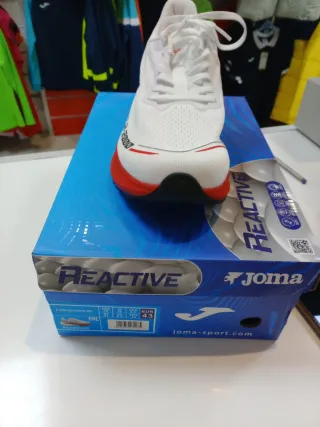 Zapatilla Joma R-2000 Talla 43 Blanca Roja