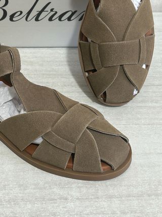 Sandali donna Beltrani intrecciati marroni