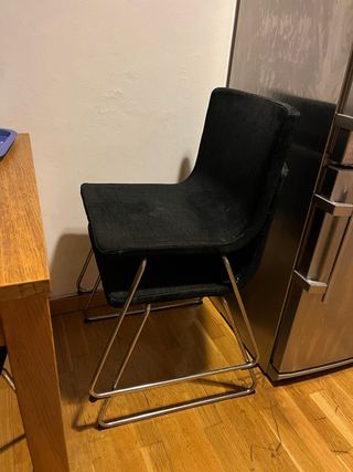 Pack de 4 Sillas Sled Base