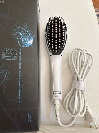 Cepillo alisador Perfect LISS Brush AGV