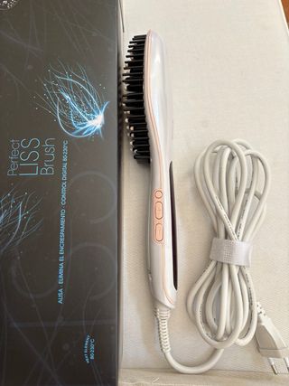 Cepillo alisador Perfect LISS Brush AGV
