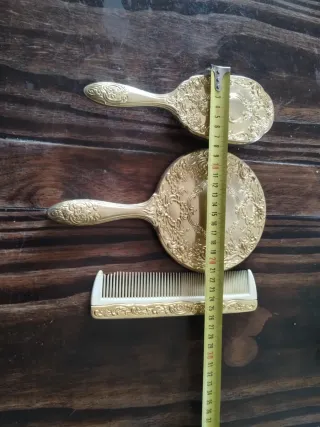 Juego de tocador vintage dorado