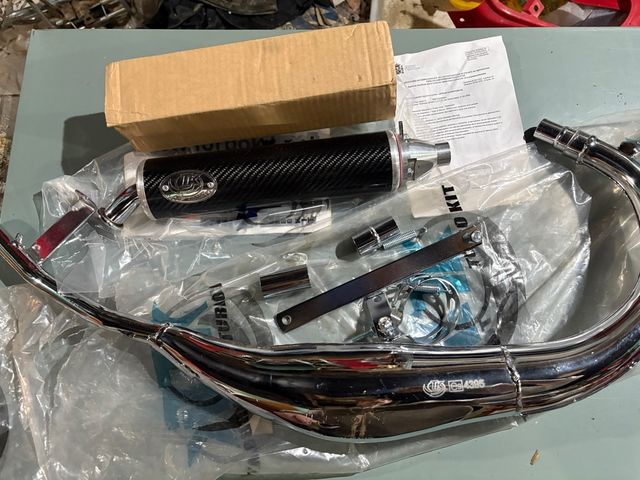 Tubo de escape Beta RRT 2000