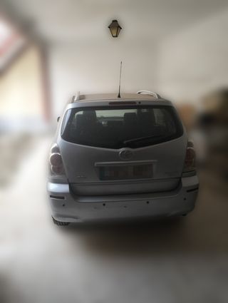 Toyota Corolla Verso 2005
