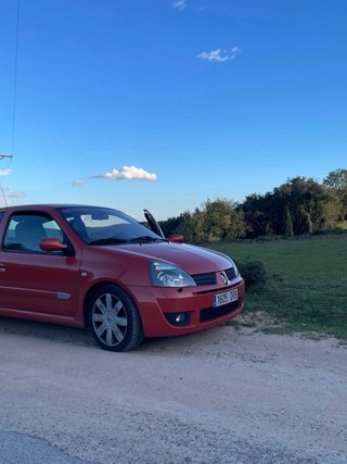 Renault Clio 2 Sport 182cv