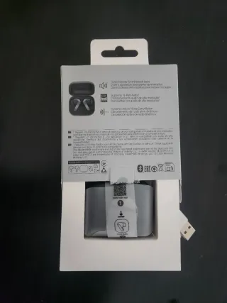 Auriculares inalámbricos Motorola Moto Buds bass