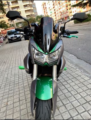 Kawasaki Z1000 Naked  50.000km  Pintada Hidrostyle