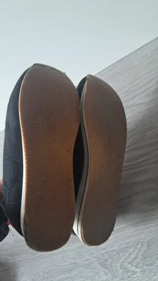 Tenis LFT Negros Talla 37 Suela