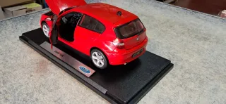 Bmw 120i Welly 1/18 Rojo