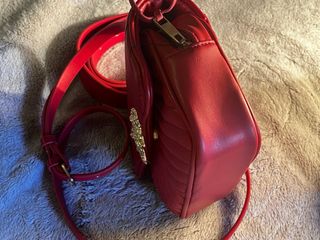 Borsa Zara lionhead crossbody rossa