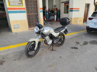 Yamaha Naked Plata Manual 125cc