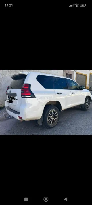 Toyota Land Cruiser 150 2021