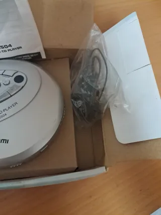 Reproductor CD Mikomi CD-8504 Portátil