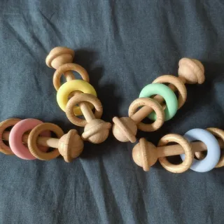 Sonajeros Madera y Silicona