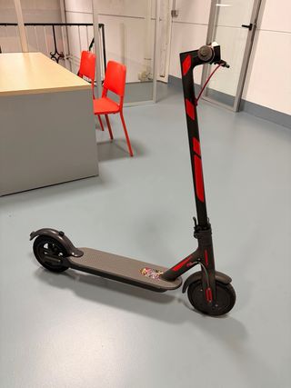 Patinete Eléctrico Xiaomi Mi M365